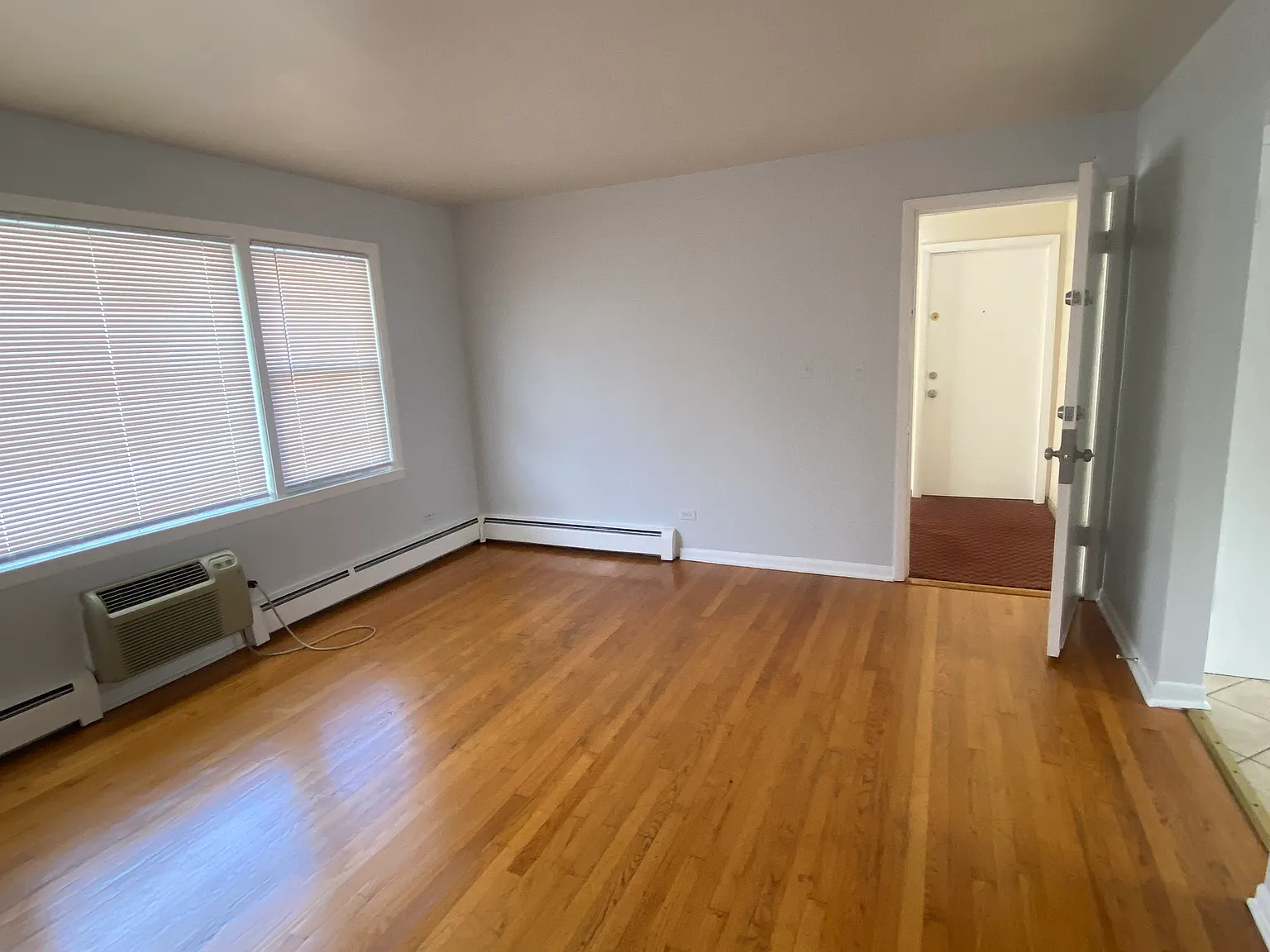 1 bed, 800 sqft, $1,500 — Photo 1