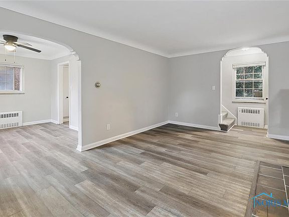2nd image of 2627 Latonia Blvd