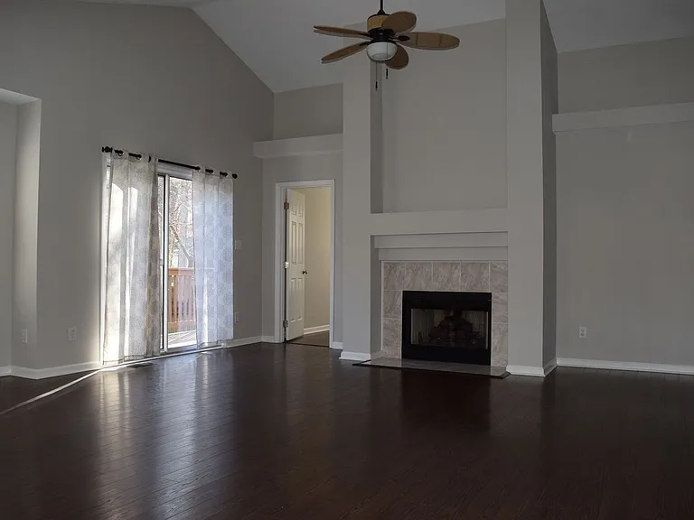 106 Trailing Fig Ct — Photo 7