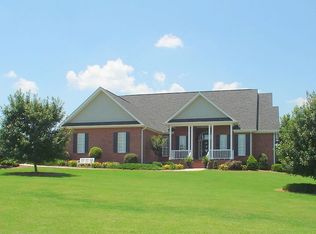 1213 Bent Creek Dr, McDonough, GA 30252