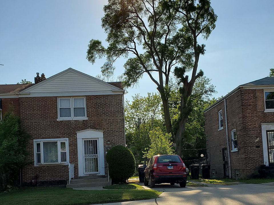 1st image of 9754 S Hoxie Ave