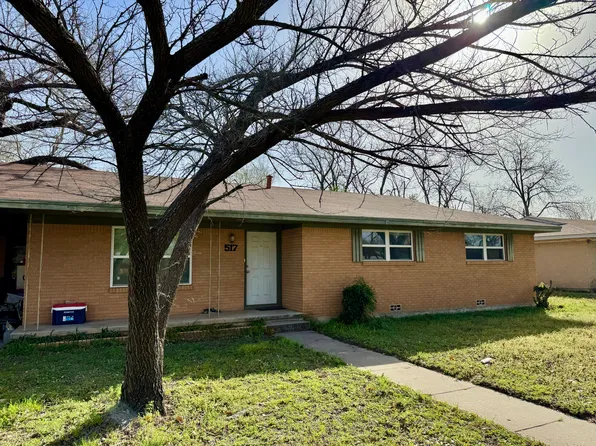 517 N Lydia St, Stephenville, TX 76401