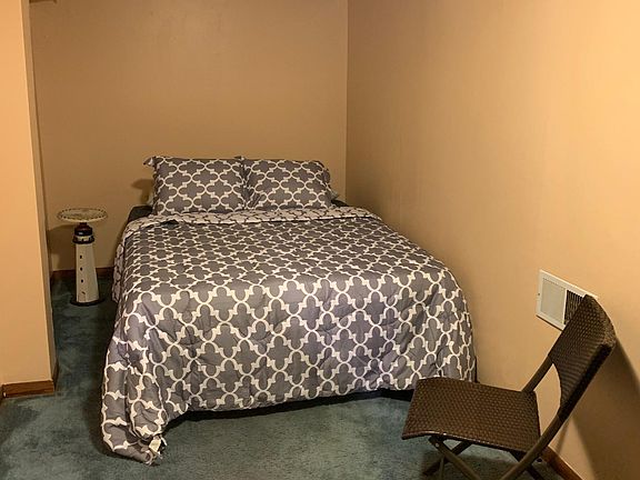 Nice size queen Bed Rm. with large closet!