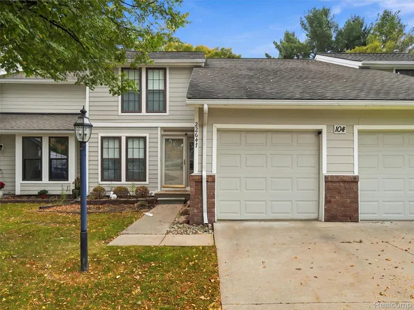 22647 Cranbrooke Dr #104, Novi, MI 48375