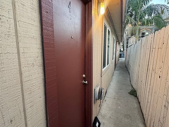4th image of 320 14th St #4