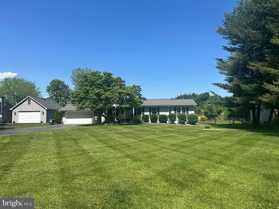 1st image of 82 Millcreek Ln