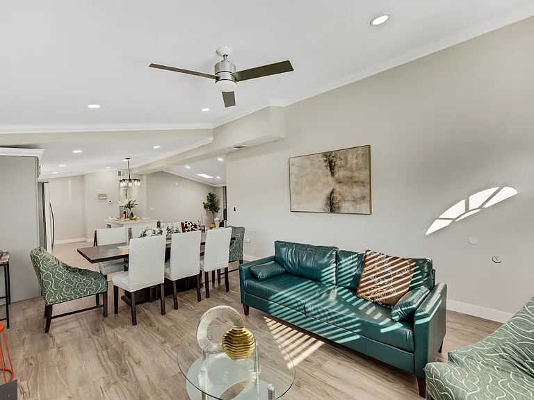 10462 Poona Dr — Photo 36