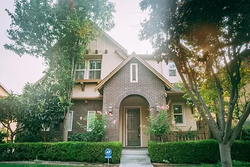1893 Park Ave Photo 1 1893 Park Ave Photo 1
