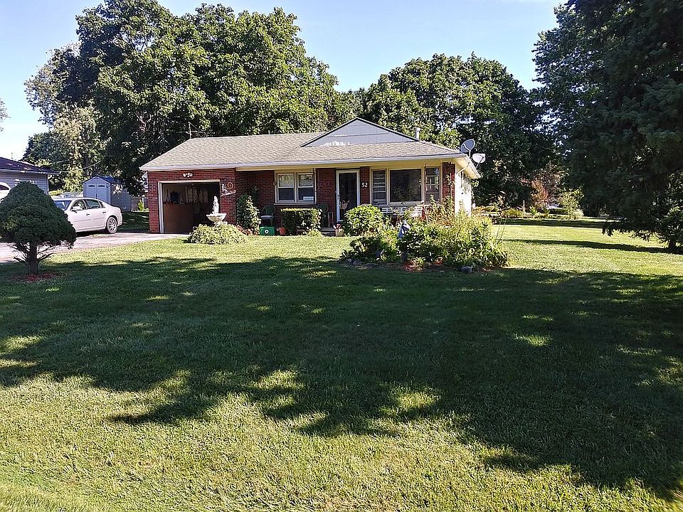 1st image of 52 Leo Rd