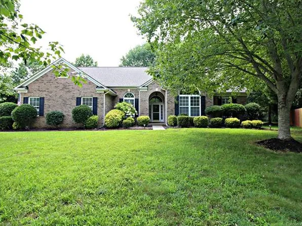 7105 Forrest Rader Dr, Mint Hill, NC 28227