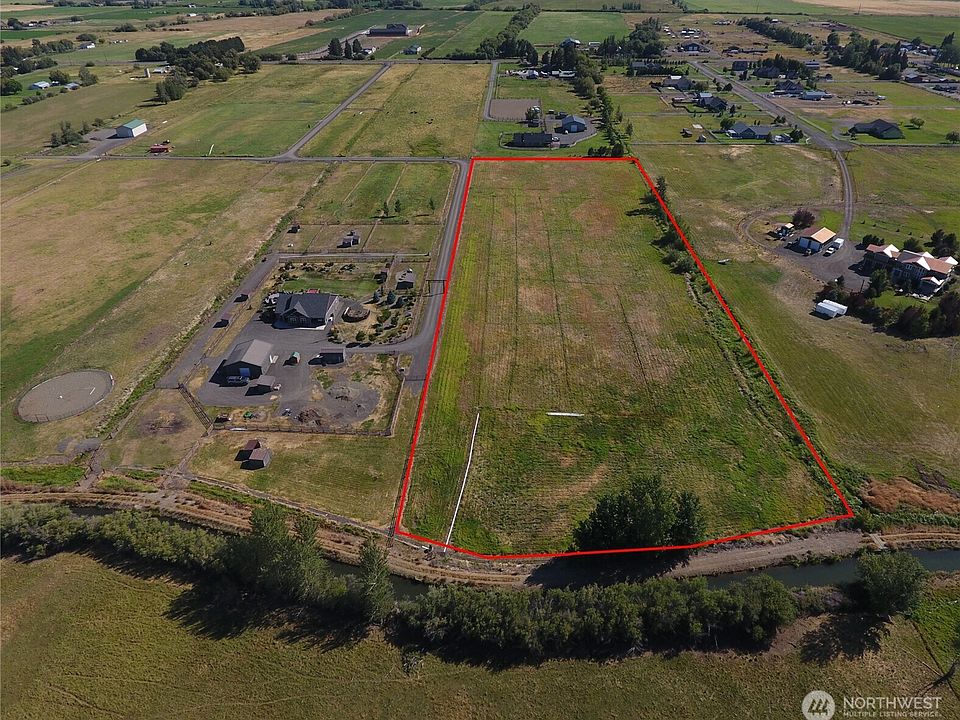 1st image of 4 XX Walker Drive