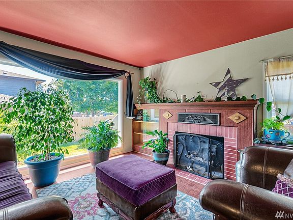 3rd image of 7703 51st Ave NE