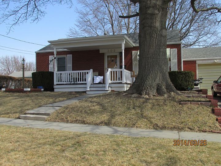 1st image of 305 S 16th St
