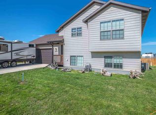 6529 Astoria Ln, Summerset, SD 57718