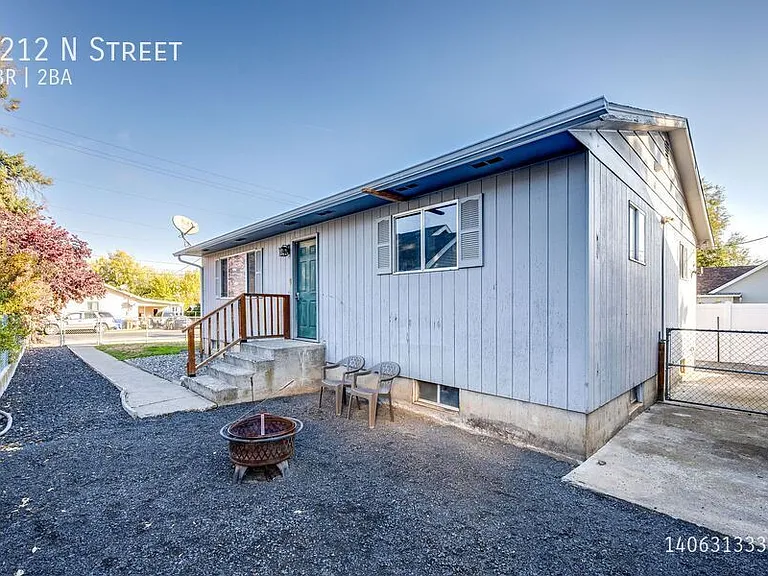 1212 N St — Photo 27