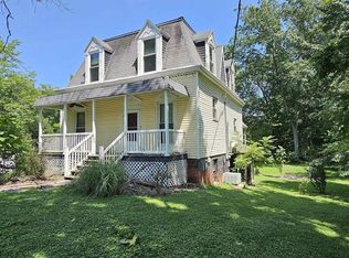 416 S Marion Ave, Salem, IL 62881