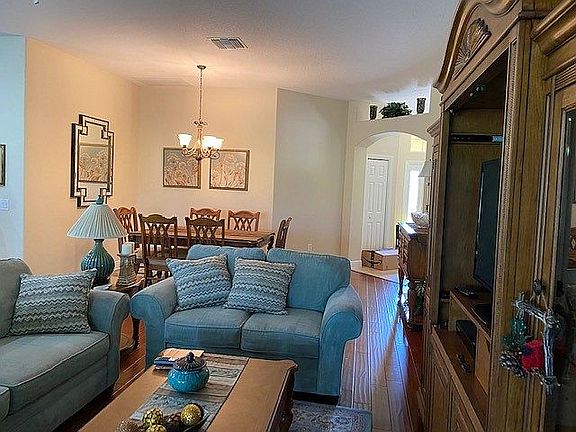 5th image of 2157 Odessa Cir