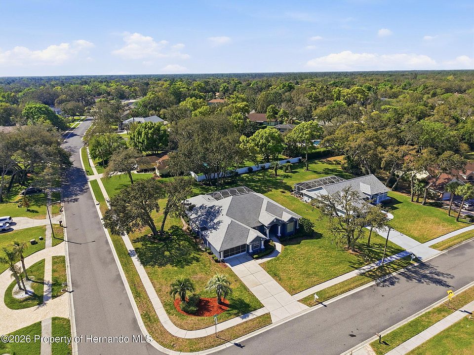 1st image of 18729 Bascomb Ln