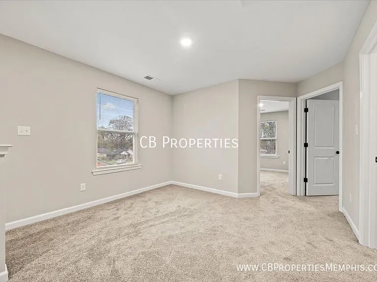 2895 Yale Ave — Photo 7