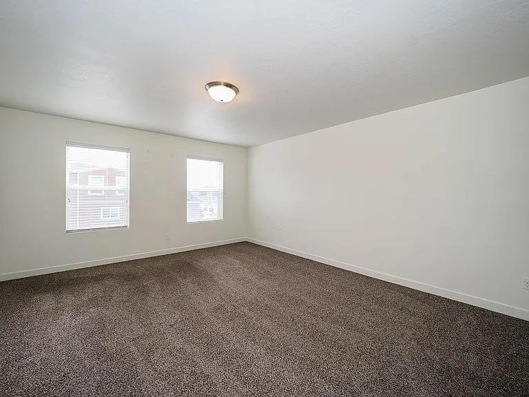 634 N 130 E — Photo 7