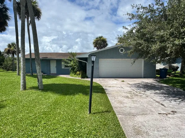 50 Oak Tree Dr, New Smyrna Beach, FL 32169