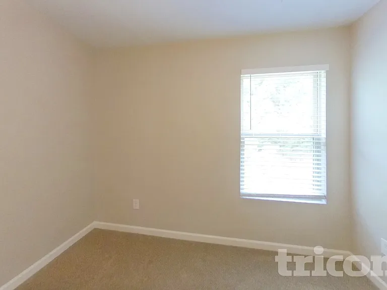 4118 Lindbergh Way — Photo 11