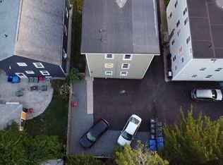 303 Lowden St, Pawtucket, RI 02860
