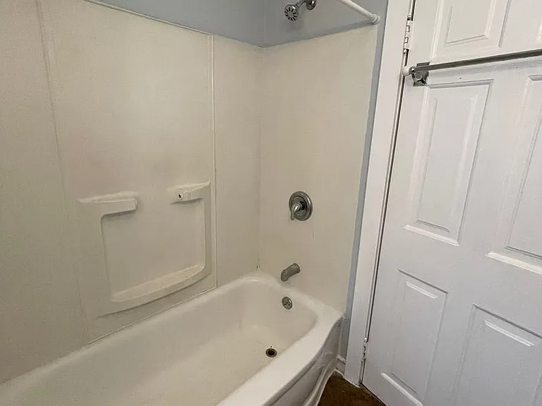 30 George St #2 — Photo 7