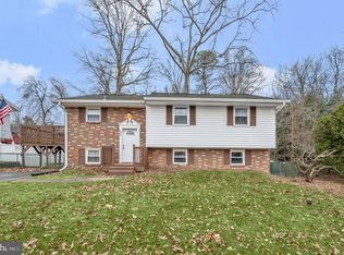 340 Regina Ct, Millersville, MD 21108