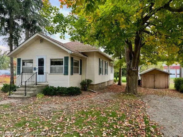 455 W 4th St, Imlay City, MI 48444