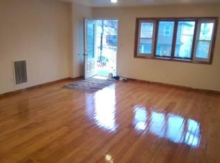 7159 161st St #3, Fresh Meadows, NY 11365