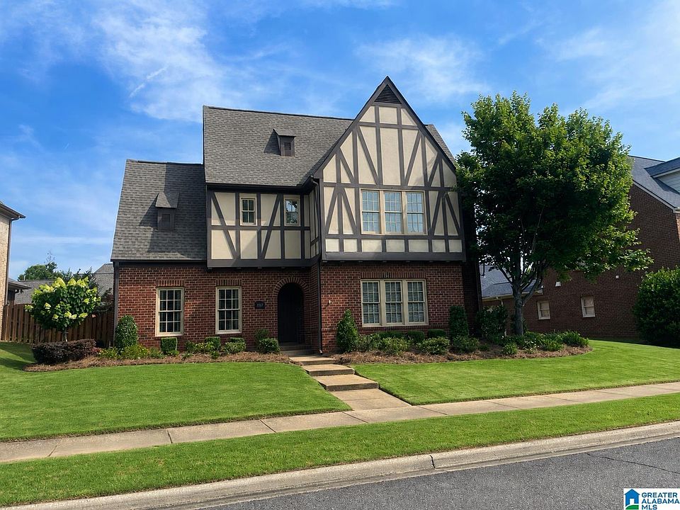 1st image of 2221 Ross Ave