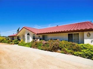 3010 Silver Ridge Dr, Pinon Hills, CA 92372