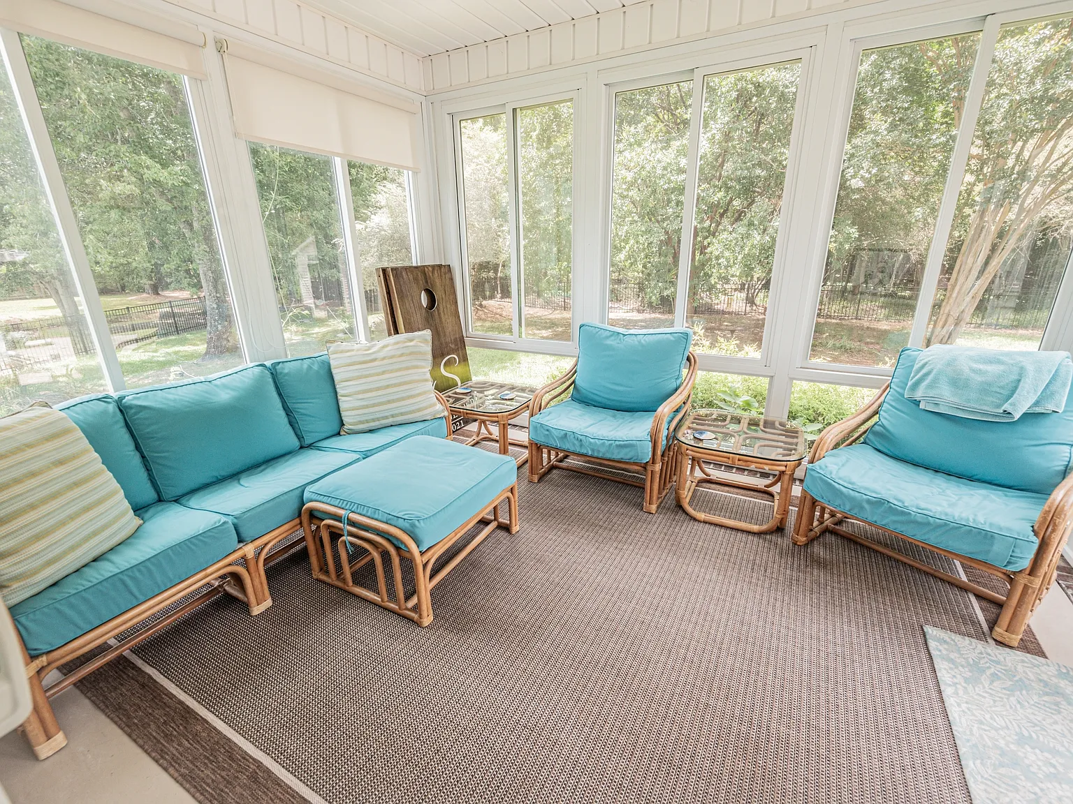 1004 Somerset Court - 1 — Photo 3