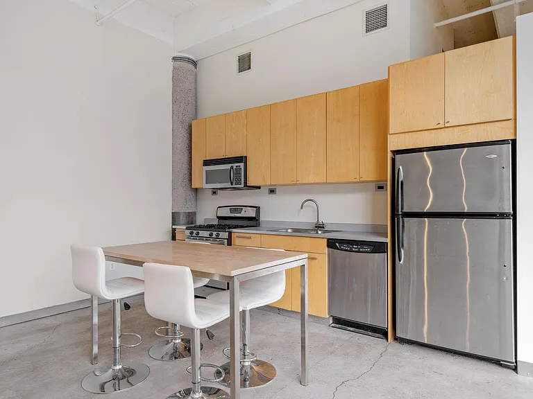 700 Washington Ave N #613 — Photo 6