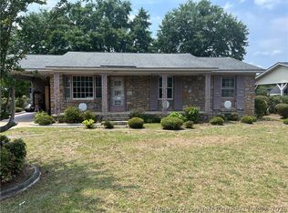 1007 Lisa Cir, Spring Lake, NC 28390