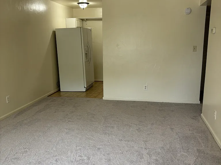 469 W Ocean View Ave — Photo 11