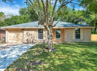 11402 Herald Square Dr, Houston, TX 77099