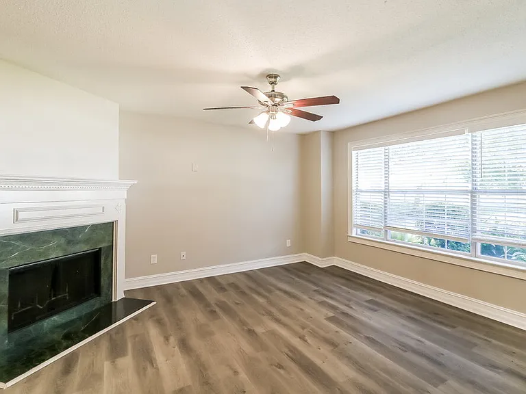 17 Arbor Cove Dr — Photo 5
