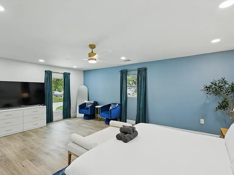 3321 Ridgehaven St — Photo 18