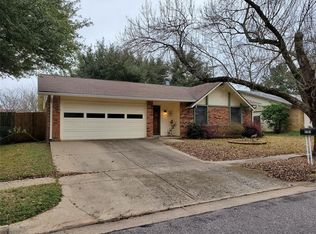 2701 Crestmoor Ct, Arlington, TX 76016