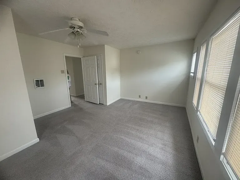 416 N Grant St — Photo 28