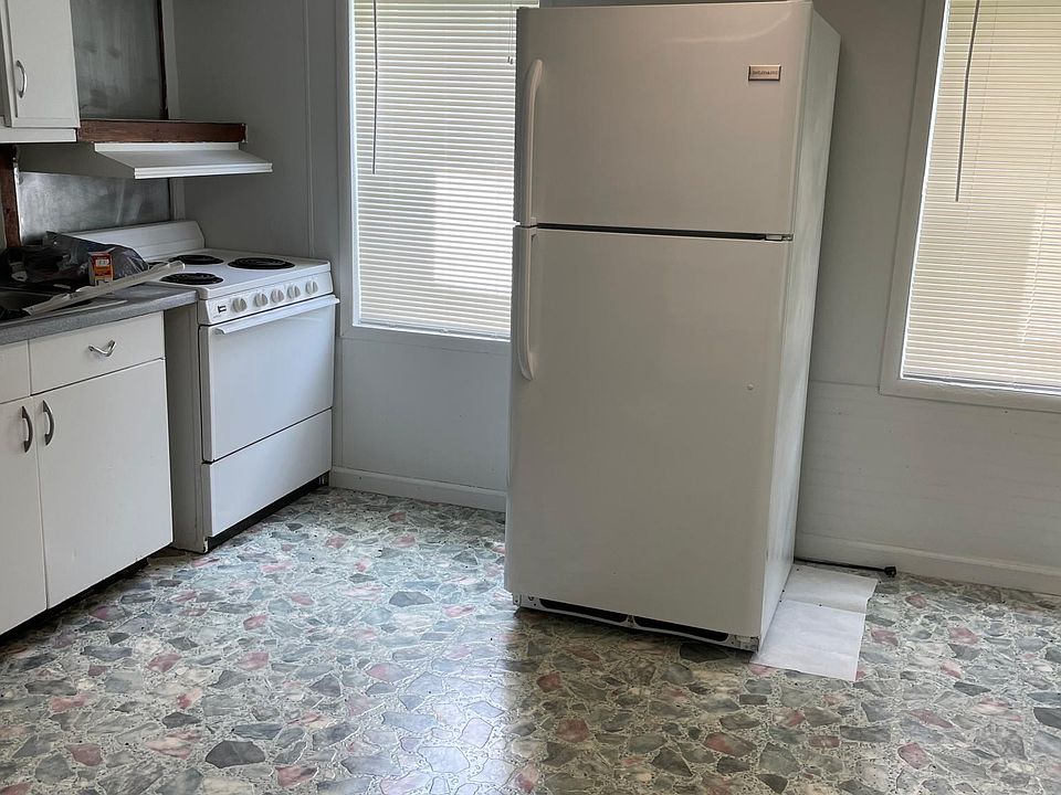 206 Clyde St B, Beckley, WV 25801 Zillow