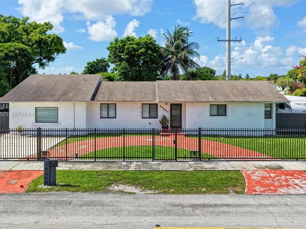 10660 SW 164th St, Miami, FL 33157