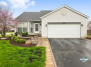 2201 Cedar Lakes Ct, Plainfield, IL