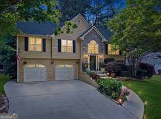 402 Township Ln, Woodstock, GA 30189