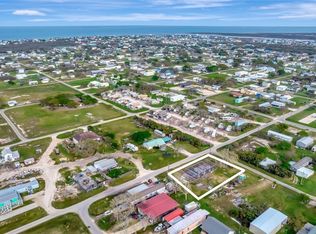 814 N 15th St, Port O Connor, TX 77982