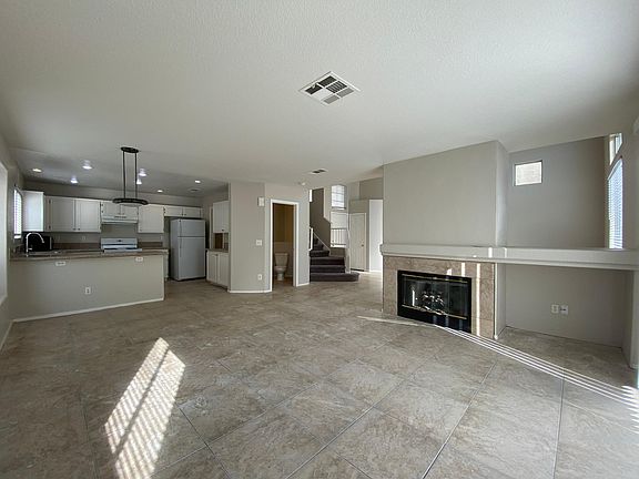4th image of 8651 White River Dr