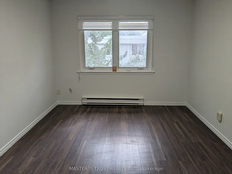 2075 Warden Ave S #29 — Photo 5