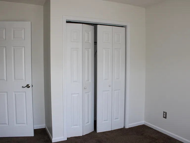 2802 Gross Ave — Photo 19